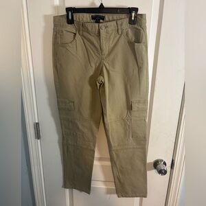 Banana Republic Martin fit Khaki Cargo Pants size 6 EUC